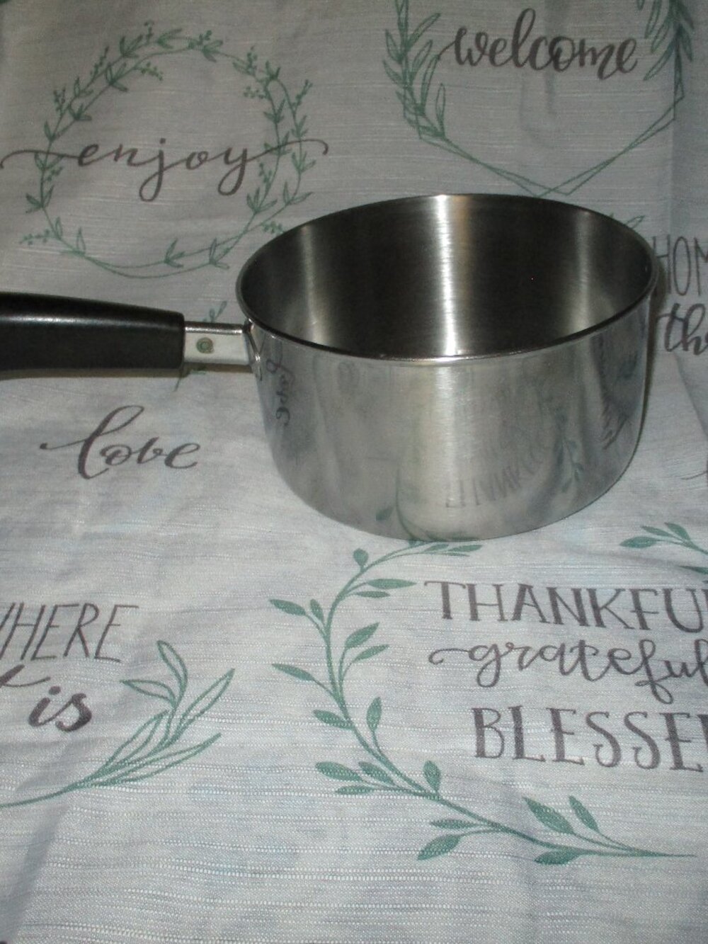 1801 Revere Ware  18/10 Stainless Steel 1.5 Qt  Indonesia